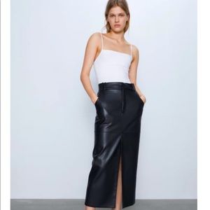 White Zara Strappy stretch bodysuit. Size small.